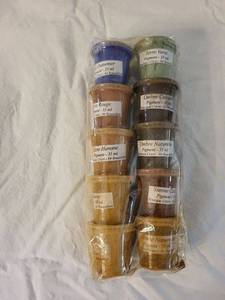 lot 55 image: Set of 8 Natural Pigments 35ml Each for Art & Crafts