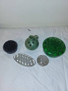 lot 185 image: Vintage Flower Frog Collection with Seitz Pottery Piece