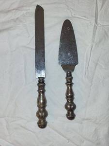 lot 191 image: Sterling Silver Cake Knife and Server Set