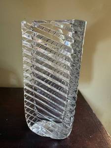 lot 65 image: Clear Twisted Design Glass Vase - 8 Inches Tall