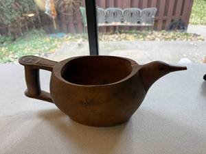 lot 78 image: Vintage Hand Carved Wooden Bird Shaped Bowl with Handle
