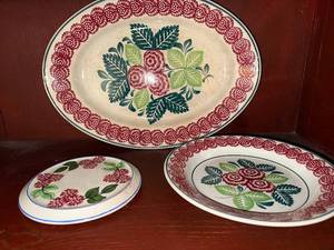 lot 83 image: Vintage Stick spatter Camellia pattern ironstone dishes Floral Ceramic Plates Set of 3