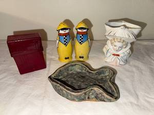 lot 227 image: Antique Noritake Deco Lady Pierrette salt and pepper shakers, Ceramic Figurines & Dish Collection
