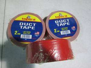 lot 39 image: 3 pack of 2in Duct tape 1.89x60 yar...