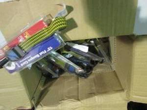 lot 58 image: 12pc 15in flat bungee cord lot...
