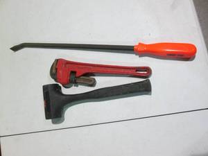 lot 62 image: Dead blow 1-12lb cast hammer, heav...