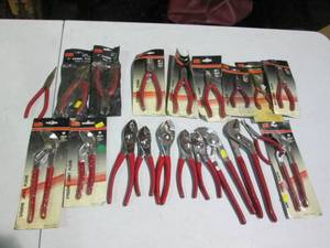 lot 97 image: Huge lot of assorted sizetype plie...
