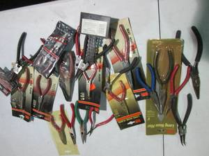 lot 109 image: Assorted Snap ring and needle nose ...