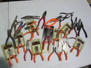 lot 113 image: Large variety of linesman pliers, v...