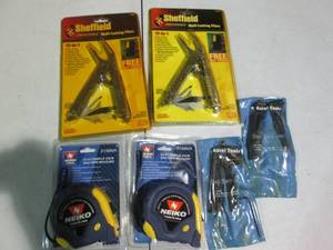 lot 60 image: 12-in-1 Crocodile multi-locking pli...