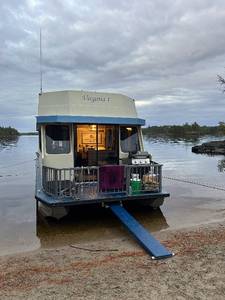 44' Houseboat (6-8 Guests) May 8th-11th, 2026