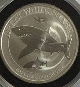 lot 43 image: Australian Great White Shark 12oz .999 Silver Coin