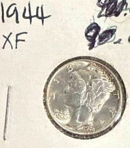 lot 19 image: 1944 Mercury Dime XF