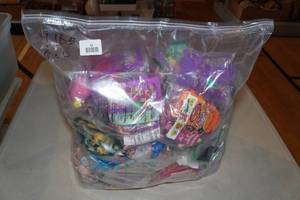 lot 42 image: McDonalds Happy Meal Toys - 9 Lbs - Polly Pocket, Batman
