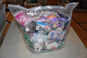 lot 46 image: McDonalds Happy Meal Toys - 9 Lbs - Beanie Babies, Hello Kitty