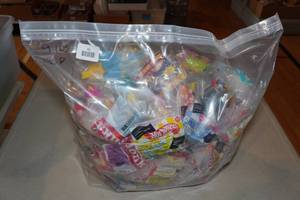 lot 51 image: McDonalds Happy Meal Toys - 9 Lbs - Hot Wheels, Flintstones, Tonka