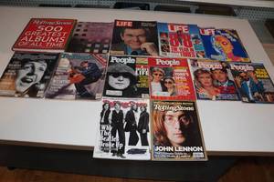 lot 64 image: Vintage Magazines - Beatles