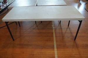 lot 24 image: Plastic Banquet Table