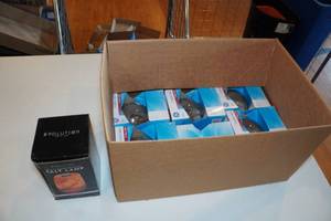 lot 108 image: GE Crystal Clear Light Bulbs and Himalayan Crystal Salt Lamp