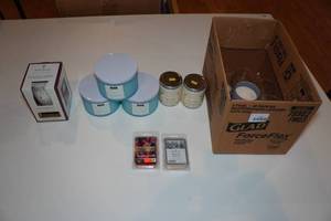 lot 133 image: Candles and Wax Melts