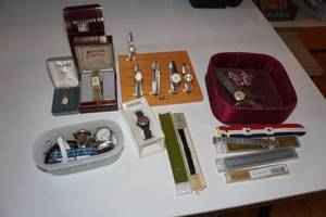 lot 150 image: Assorted Wristwatches - Antique Bulova