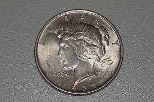 lot 1F image: 1922-P US Peace Silver Dollar Coin