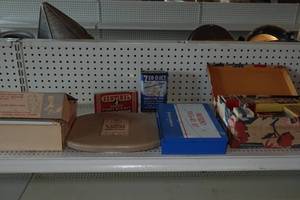 lot 192 image: Antique Health and Beauty Products