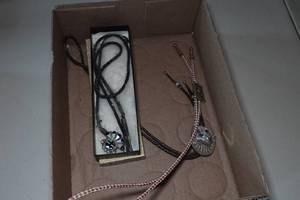 lot 169 image: 3 Bolo Ties