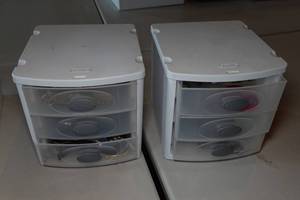 lot 177 image: 2 Small Organizers with Assorted Costume Jewelry