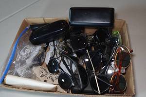 lot 180 image: Vintage Sunglasses and Glasses