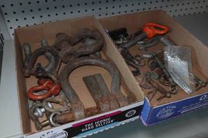 lot 249 image: Assorted Clevis Shackles and Pins