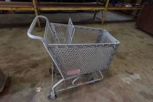 lot 1N image: Shopping Cart