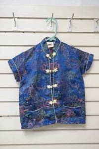 lot 2 image: Vintage Traditional Satin Embossed Childs Chinese Shirt