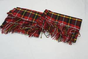 lot 44 image: Plaid Woven Winter Scarves
