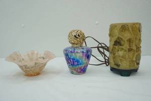 lot 59 image: Vintage Glassware Pieces