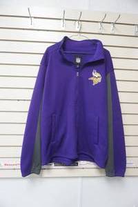 lot 65 image: Vikings Zip-Up Sweatshirt XL