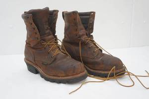 lot 96 image: Mens Red Wing Boots Size 10