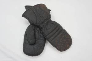 lot 107 image: black leather choppers