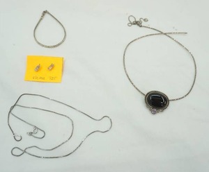 lot 117 image: Jewelry 925 Sterling