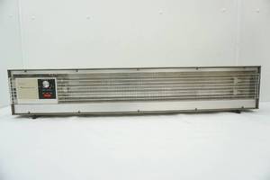 lot 152 image: Vintage Sears Kenmore Portable Ribbon Electric Baseboard Heater