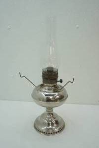 lot 158 image: VintageAntique Bradley & Hubbard Oil Lamp