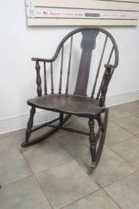 lot 175 image: AntiqueVintage Wooden Rocking Chair. Spindle Style