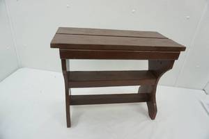 lot 200 image: Brown Wooden Bench or Footstool 20x9.5x16.5