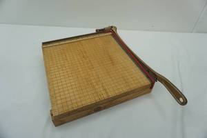 lot 234 image: Vintage Guillotine Wooden Paper Cutter