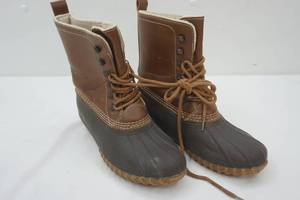 lot 253 image: Womens Unionbay Boots Size 8. In good condition