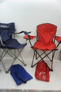 lot 264 image: Camping Chairs (2ct)