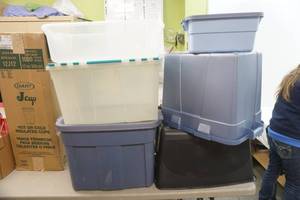 lot 266 image: Totes