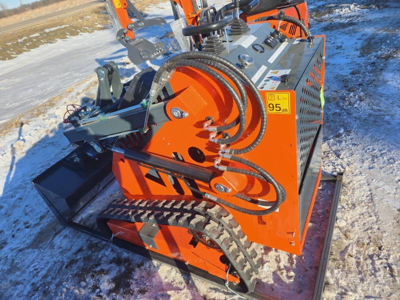 lot 2073A image: 2025 ATSPOWER Mini Skid Steer Loader (ATS-T460)