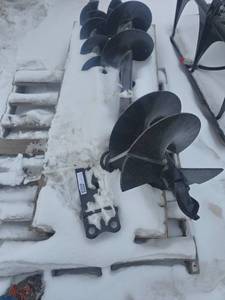 lot 6005X image: Excavator auger with 3 bits and hose set