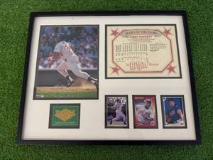 lot 42 image: Kirby Puckett Sports Collectible 17 x 21